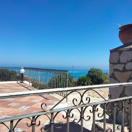 מלון קאסטלמארה דל גולפו Cala Rossa מראה חיצוני תמונה